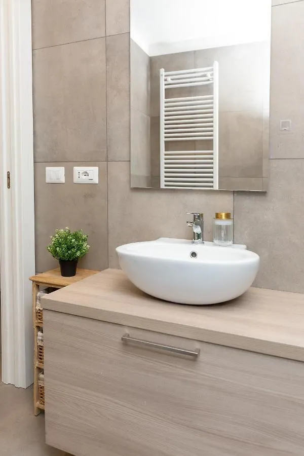 Monviso Bijou Exclusive Apartment Milano